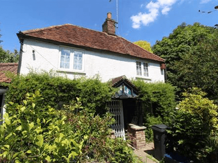 Two Bedroom Detached In Need Of TLC